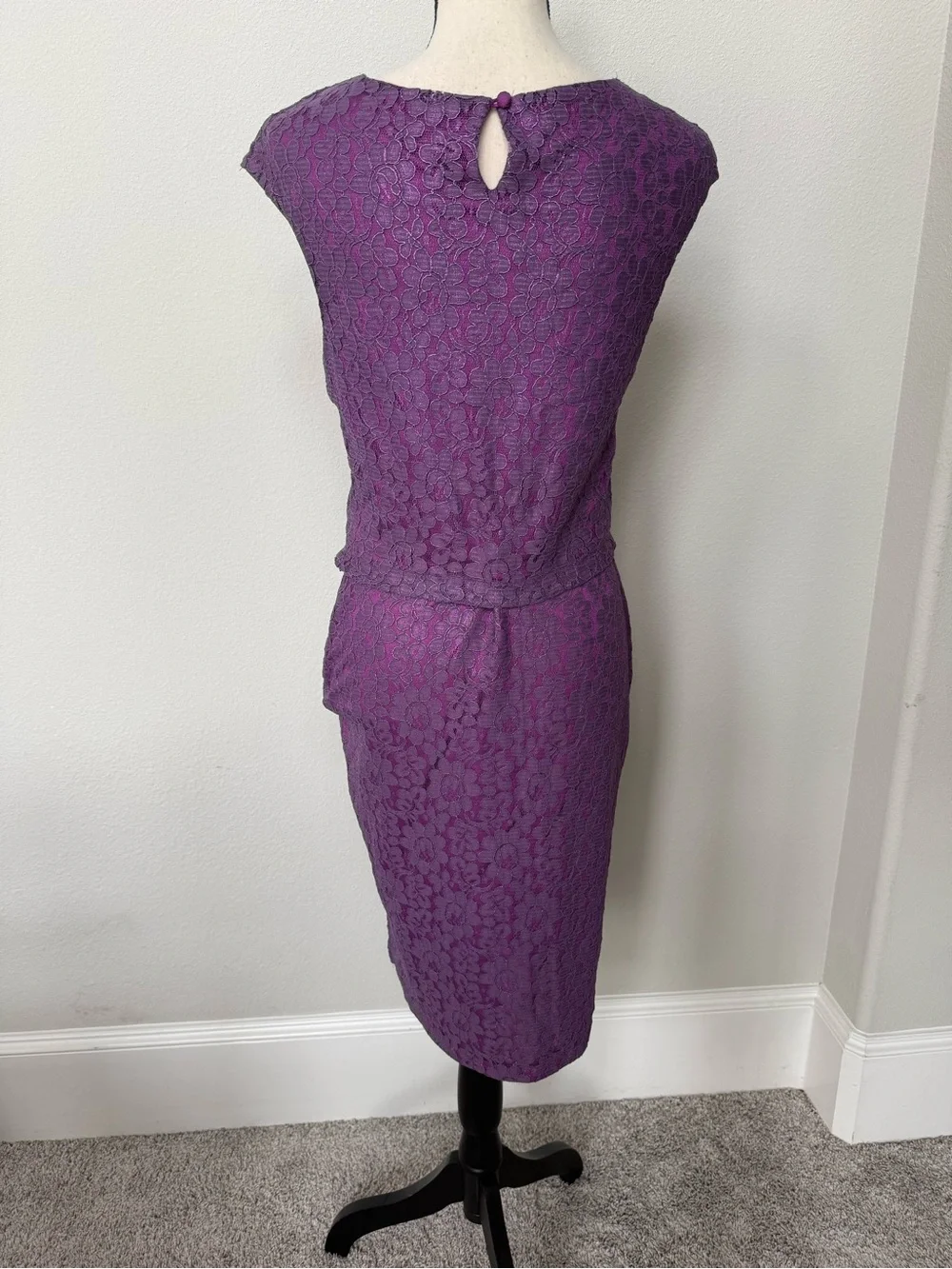 Bisou Bisou Purple Lace Matching Set Pencil Skirt and Cap Sleeve Top